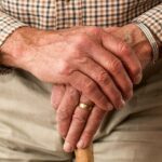Proč senior přemýšlí nad smrtí: Jak Pomoci Seniorům Při Myšlenkách na Smrt