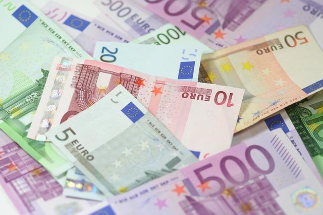 Možnosti řešení dluhů: Co mají zadlužené osoby na výběr
